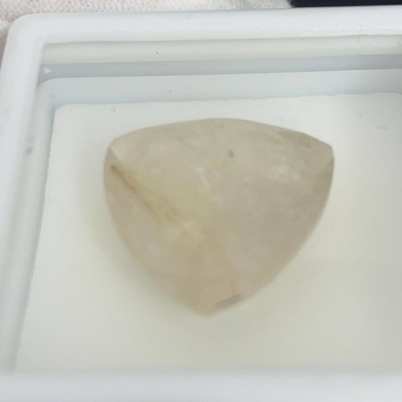 Faceted Trillion Gold Rutilated Quartz - 10.75ct - JTV - ESTATE SALE FIND - Picture 5 of 8